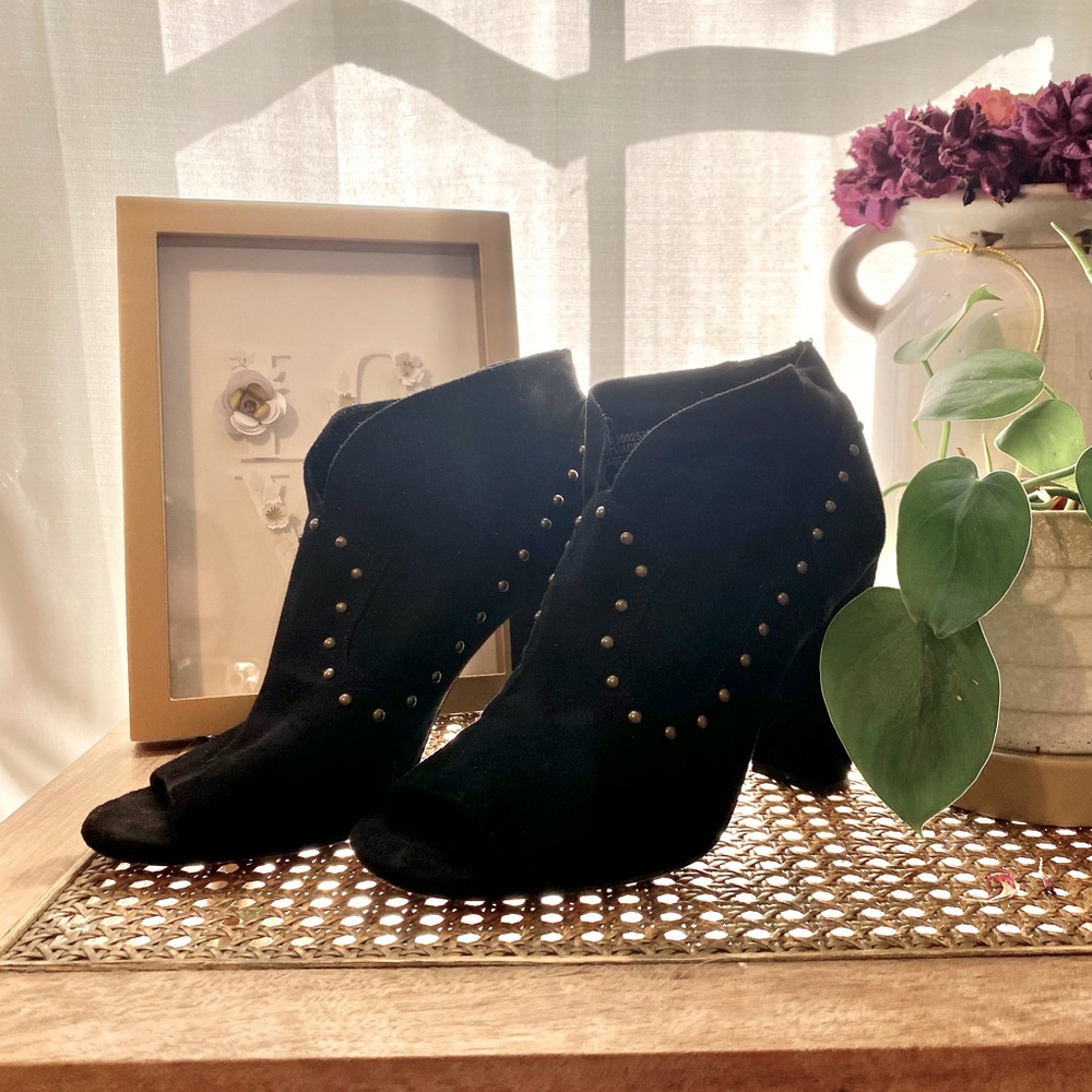 Black studded cowgirl heels